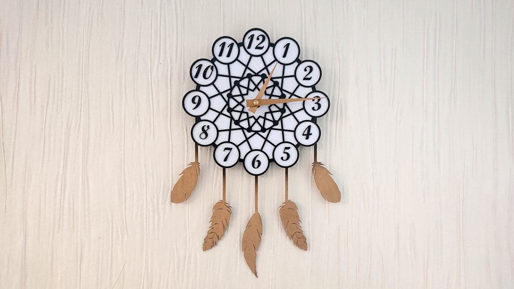 Dreamcatcher clock