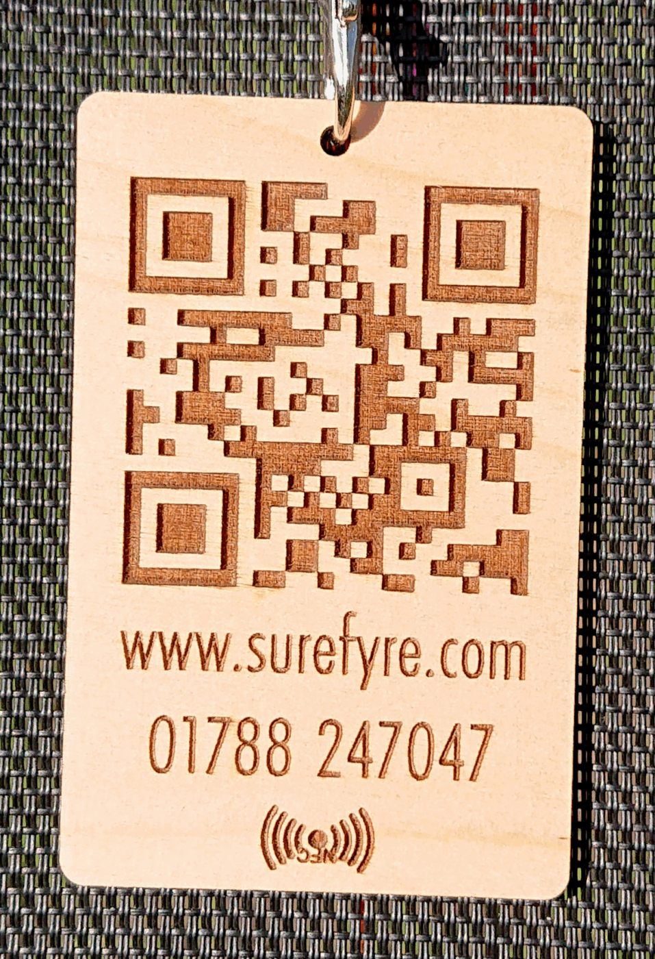 Contactless Business Tag rear