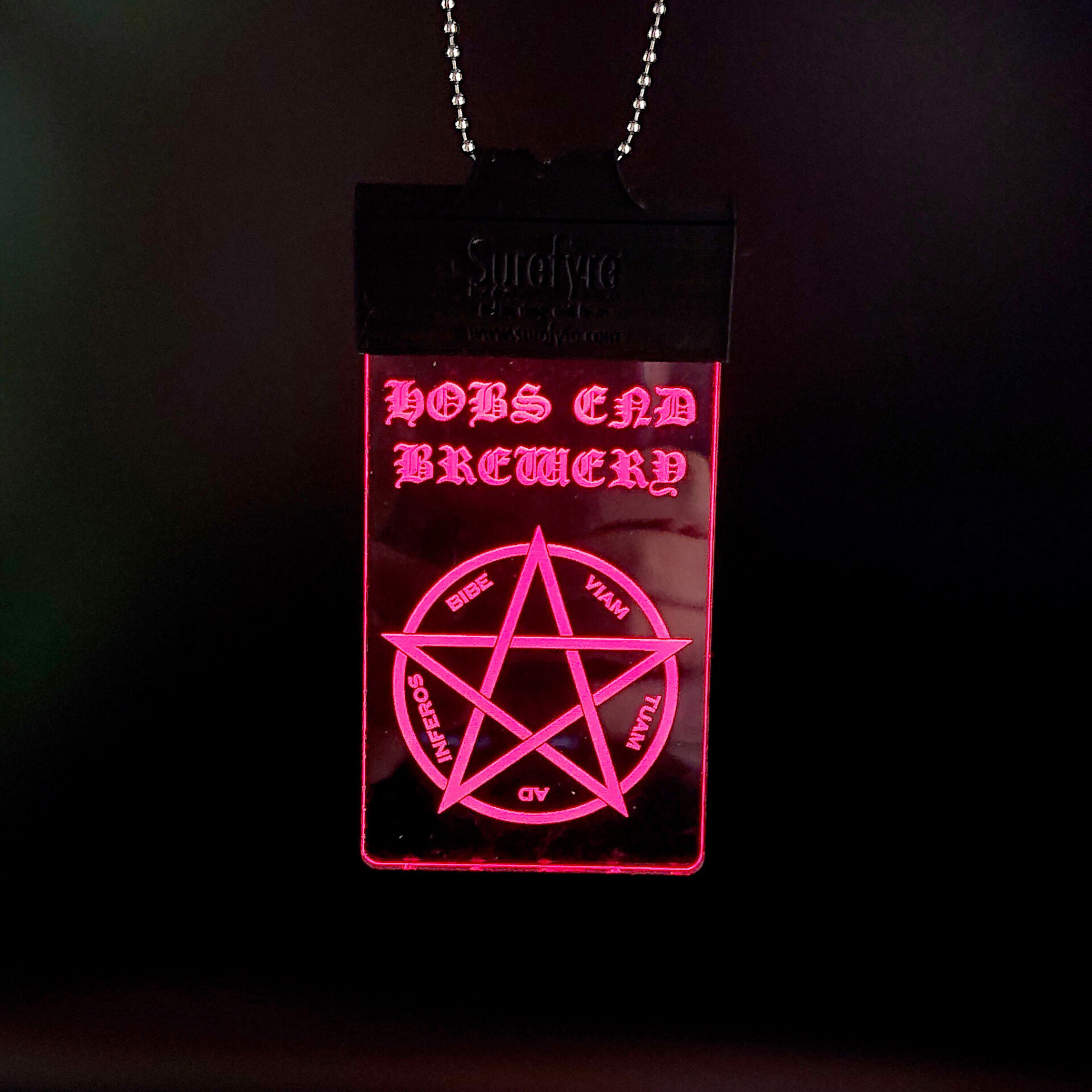 Illuminated lanyard tag white